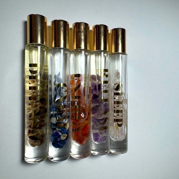 ALUMINATE LIFE crystal infused essential oil rollerballs set of 5 - Picture 10 of 10
